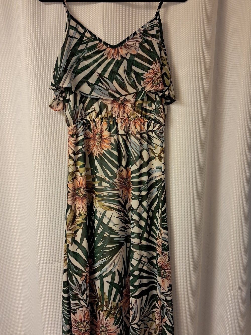Green Tropical Floral Maxi Dress with Ruffle Bodice